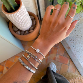 Pulseira da Vida Luza Pratas com Fecho Cilindrico Cravejado em Prata 925